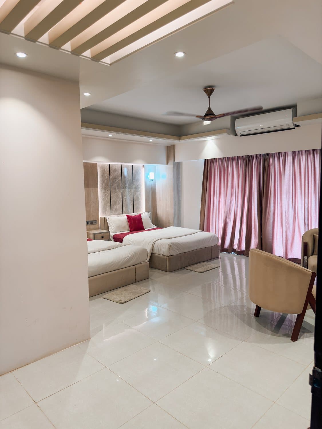 Premium VIP Family Suite